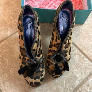 Poetic license shoes size 40 (euro) 9 (American)